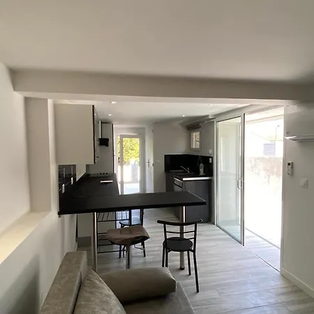 アパート Palmier サナリー・シュル・メール